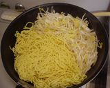 家計応援！！鶏皮で焼そば作り方3写真