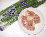 ニラ鶏炒め♪簡単冷え性頭痛胃腹痛漢方薬膳作り方1写真