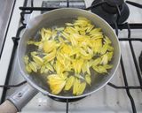 食用菊とゆかりの混ぜごはん作り方2写真