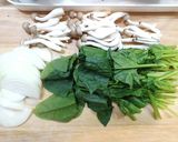 超簡単！鶏もも肉とほうれん草のクリーム煮作り方1写真