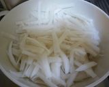 簡単♪さっぱり牛肉の酢炒めｏｎ大根サラダ作り方1写真