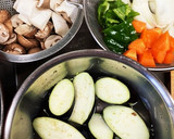 缶詰で簡単！鯖と野菜のトマトチーズ焼き作り方1写真