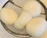春にピッタリ♪イチゴ豆乳白玉甘酒作り方3写真