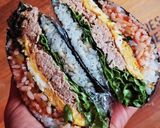 ランチに★折り畳みおにぎり(ツナキムチ)作り方7写真