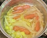 白菜とソーセージのうどん作り方3写真