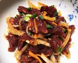 おつまみに☆馬刺しのユッケ風キムチサラダ作り方4写真