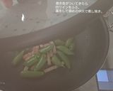 ピリ旨。スナップエンドウの白ワイン蒸し作り方3写真