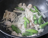 ししとうと新生姜のひき肉炒め作り方3写真