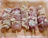 簡単！焼き鶏もも串のチキンカツ作り方1写真