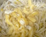 もやし 油揚げ 豆苗の味噌汁^^作り方5写真