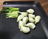 芽子にんにくのホクホクごま油漬け作り方1写真