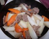 大根と牛ばら肉の　コチュジャン煮込み作り方2写真