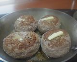 歯は不要？残り物満載の豆腐入りハンバーグ作り方7写真