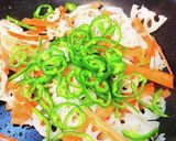 ピリ辛れんこん白だしきんぴら。作り方4写真