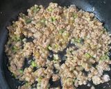 一口オムレツ　味付け鶏挽肉入り作り方3写真