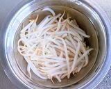 もやしと塩昆布の梅和え作り方1写真