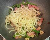 ベーコンとピーマンでうどんペペロンチーノ作り方4写真