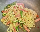 ベーコンとピーマンでうどんペペロンチーノ作り方5写真
