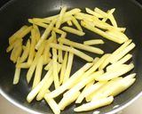 フライドポテトのアンチョビにんにく炒め作り方4写真