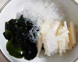 今が旬♪わかめと長芋のポン酢サラダ作り方3写真