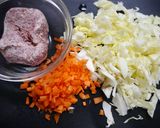 簡単！コンビーフの黒炒飯作り方1写真