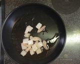 毛ガニのトマトクリームオムライス作り方2写真