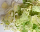豚バラキャベツの卵とじ作り方1写真