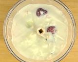 つぶつぶ食感が美味しい♡いちごラッシー作り方1写真