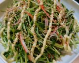 簡単!激ウマ!豆苗とカニカマのごまサラダ作り方3写真