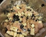 海苔が合う!山芋と胸肉のコロコロ焼き作り方3写真