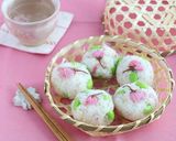 春弁当に♪桜と枝豆のオイルおにぎり作り方7写真