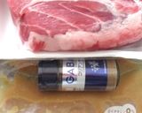 豚肉のコリアンダーみそ漬け作り方1写真