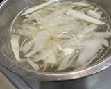 うどのきんぴら作り方3写真