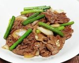 超簡単！牛肉とにんにくの芽の甘辛炒め！作り方7写真