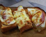 トロ～リ半熟目玉焼きでハムチートースト作り方7写真