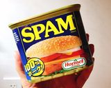 手を汚さずに、SPAMおにぎり☆彡作り方1写真