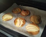 余った餃子の皮で♪簡単な林檎ピザ作り方3写真
