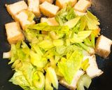 【ワンパン】セロリと厚揚げの雑魚あんかけ作り方2写真