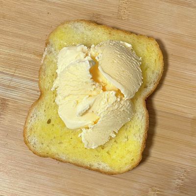 アイスクリームトーストメイプル風味 by キンプリ 【クックパッド