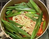 トマトジュースで九条ネギの卵とじうどん作り方4写真