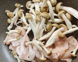 胸肉使用　キノコ入り鶏チリ作り方5写真