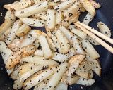 新じゃがのメープル胡麻がらめ作り方8写真