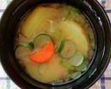 じゃがいも・にんじんのお味噌汁♪作り方1写真
