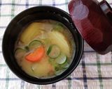 じゃがいも・にんじんのお味噌汁♪作り方2写真