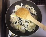 超簡単☆旨味堪能！オニオングラタンパン作り方4写真