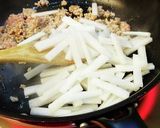 大根ちくわ豚挽き肉炒め。作り方2写真