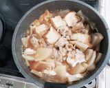 和の食卓に　厚揚げと大根と鶏肉の煮物！作り方3写真