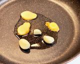 白ネギと厚あげ入り豚肉丼作り方1写真