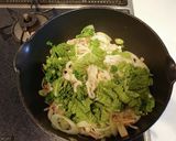 【簡単お昼・春の味】菜花の塩麹焼うどん作り方4写真