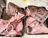 釣って来た大鯛のアラの湯煮作り方1写真